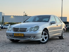 Mercedes-Benz C-klasse - 200 K. Avantgarde/ AUTOMAAT