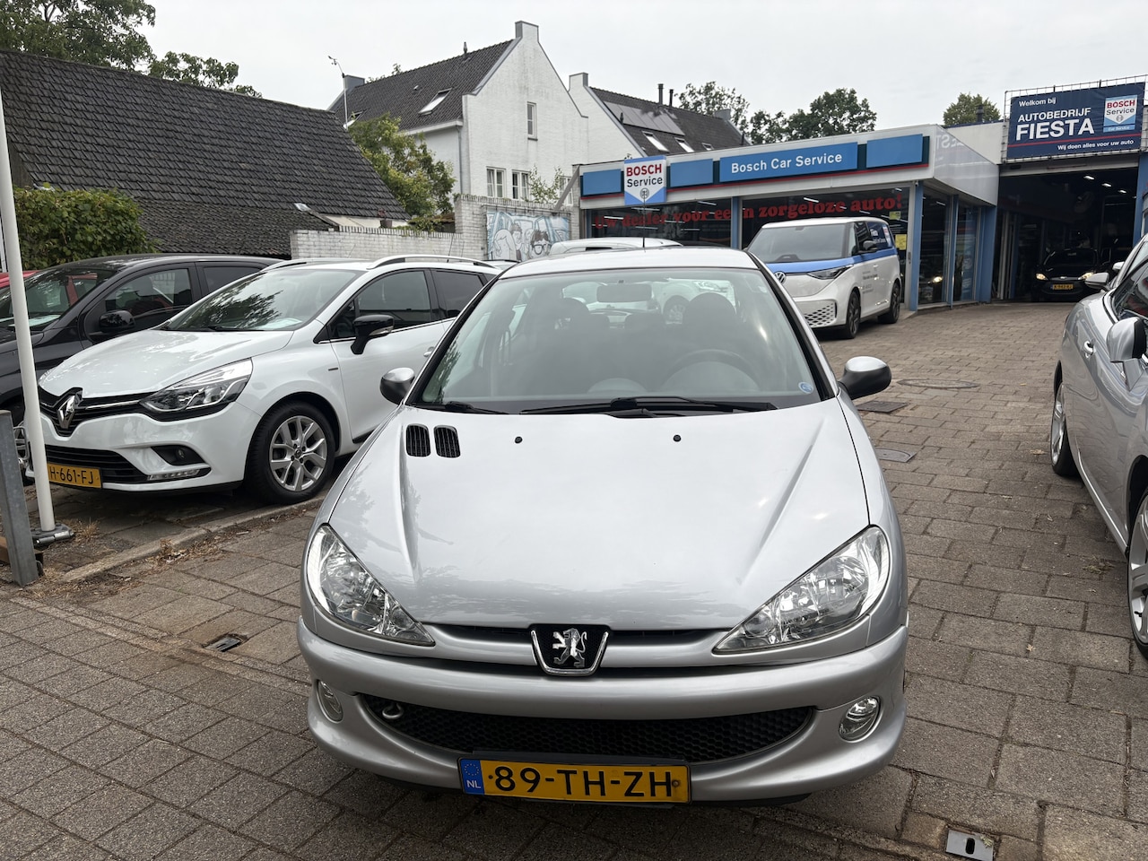 Peugeot 206 - 1.4-16V Air-line 3 Nette auto incl. airco en radio - AutoWereld.nl