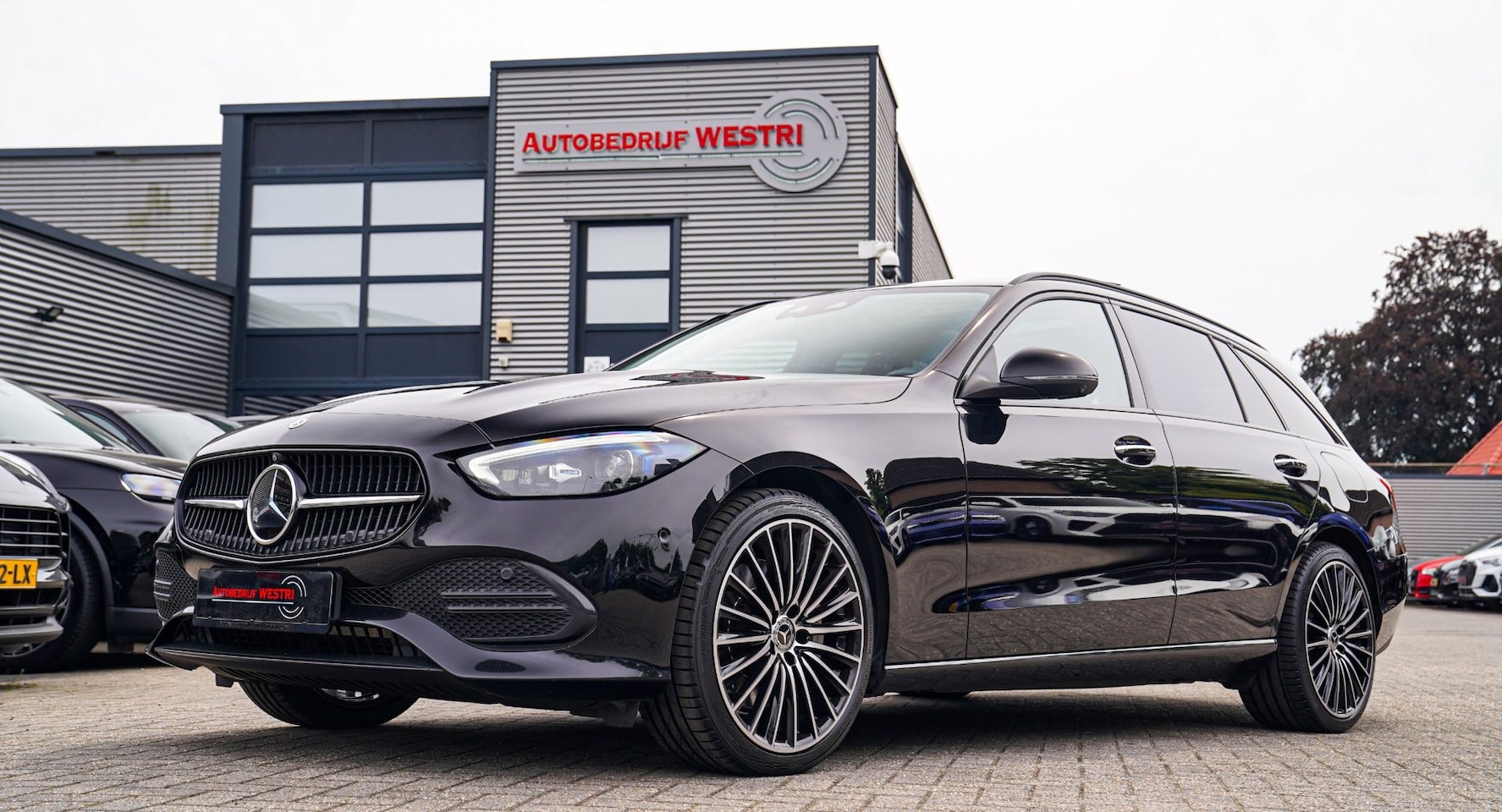 Mercedes-Benz C-klasse Estate - 300 e Luxury Line | Head Up Display | Stoelverkoeling | Panorama dak | Memory | Elek Trekh - AutoWereld.nl