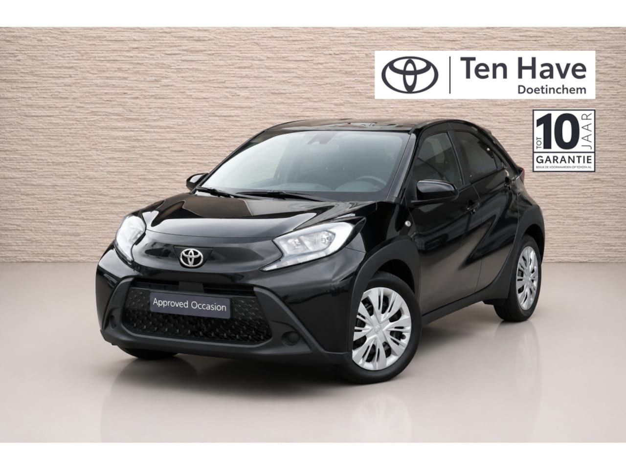 Toyota Aygo X - 1.0 VVT-i MT Play | Achteruitrijcamera | Buitenspiegels elektris - AutoWereld.nl