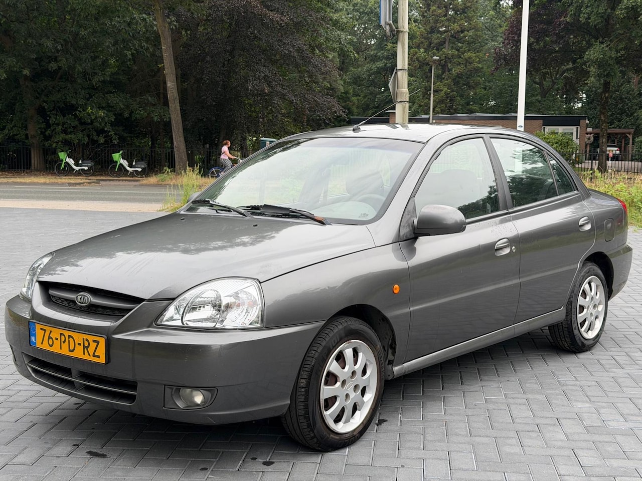 Kia Rio - 1.5 LS/4 Elektrische Raam/Stuurbkr/Nap - AutoWereld.nl