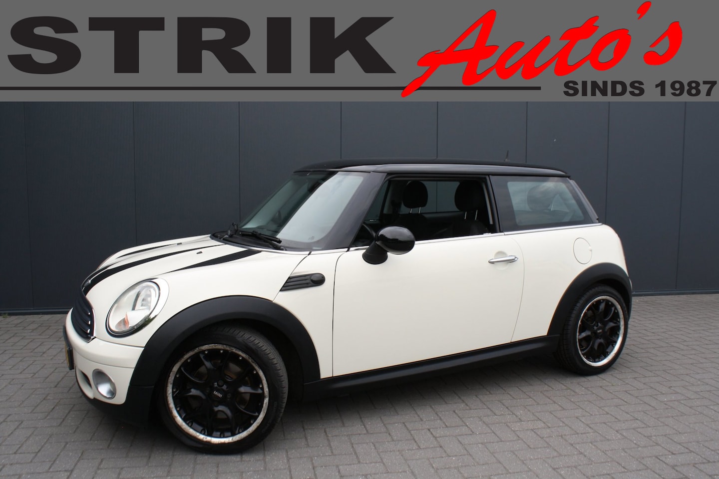 MINI 3-Deurs - 1.6 Cooper - AIRCO - RIJKLAAR - AutoWereld.nl