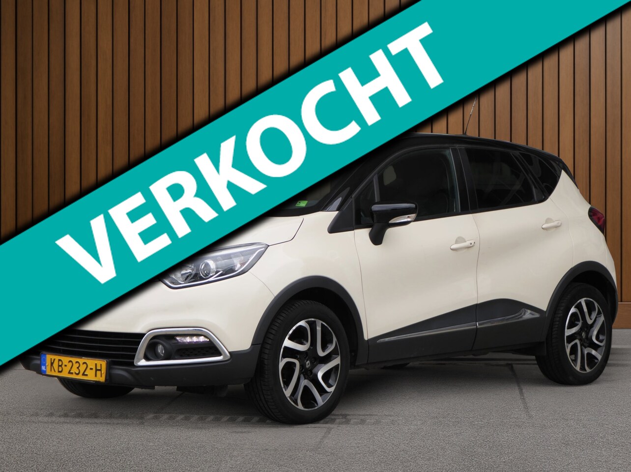 Renault Captur - 0.9 TCe Dynamique | Parkeersensoren | Cruise | Navi | LM Velgen | NAP - AutoWereld.nl