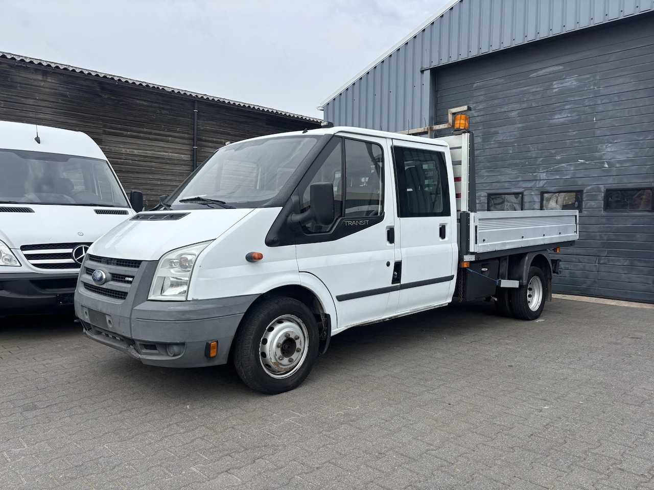 Ford Transit - 2.4 TDCI Open laadbak Dubbel Cabine 6 Zits - AutoWereld.nl