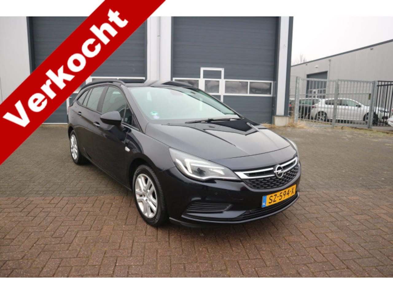Opel Astra Sports Tourer - 1.4 Business+ 1e EIGENAAR - AutoWereld.nl