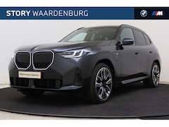 BMW X3 - 30e xDrive M Sport Automaat / Panoramadak / Trekhaak / Sportstoelen / Adaptieve LED / Comf