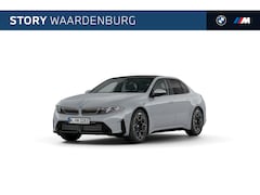 BMW i3 - 50 xDrive M Sport / Panoramadak / Trakhaak / 3D Head-Up / M Multifunctionele stoelen / Par