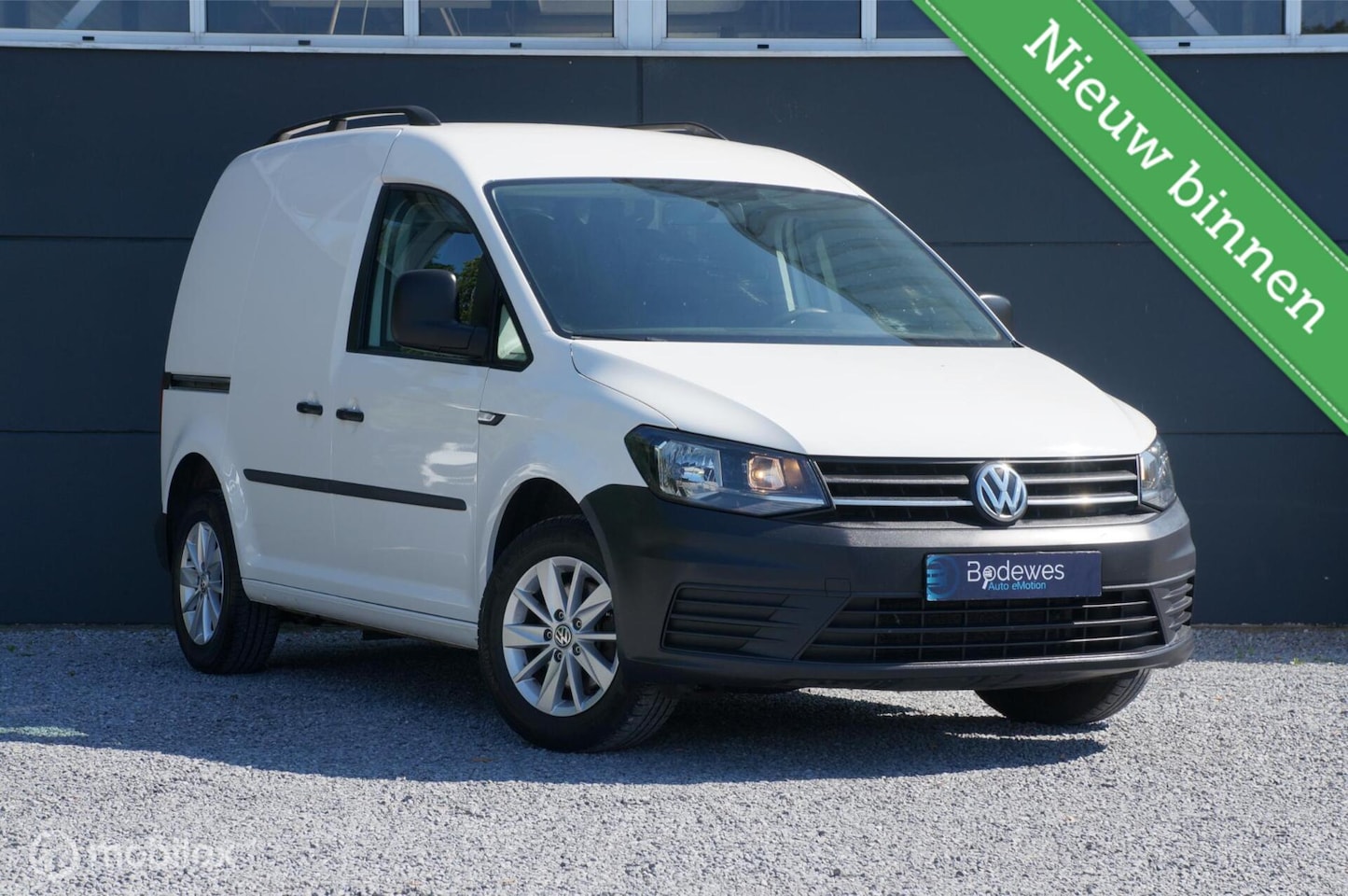 Volkswagen Caddy - Bestel 2.0 TDI L1H1 Comfortline Navi S Line - AutoWereld.nl