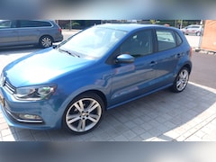 Volkswagen Polo - 1.4 TDI Comfortline Connected Series