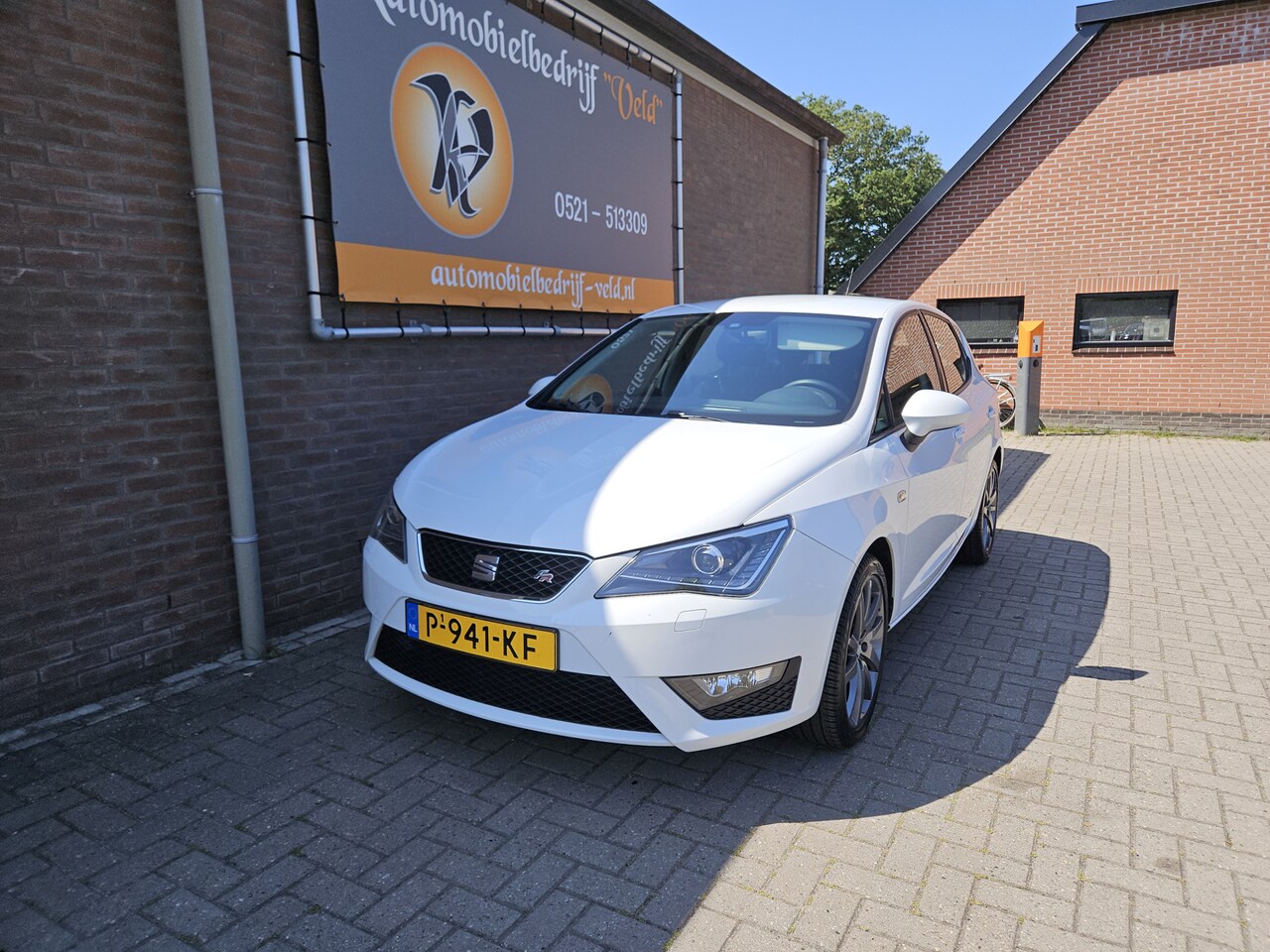 SEAT Ibiza - 1.2 TSI FR 1.2 TSI FR - AutoWereld.nl