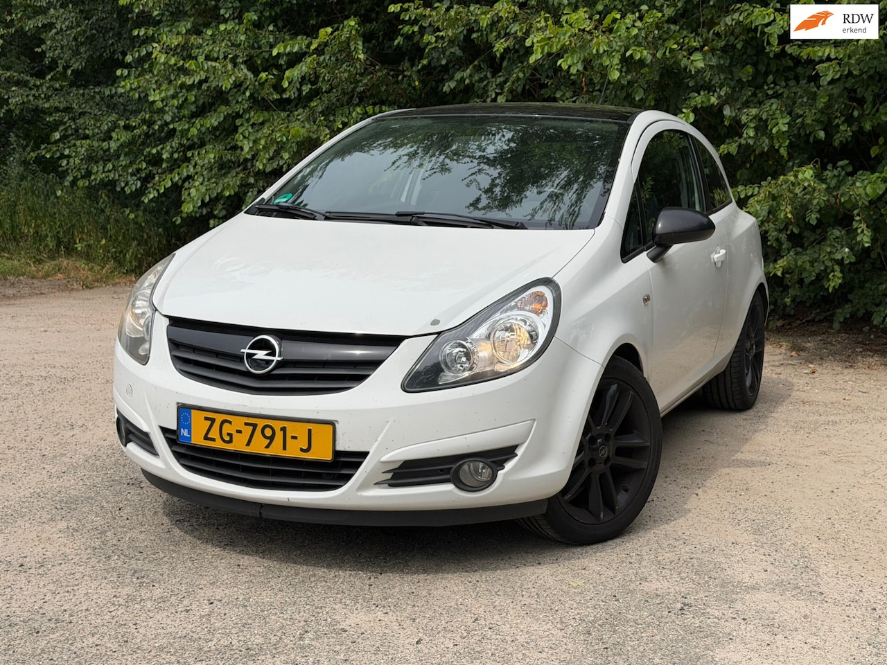 Opel Corsa - 1.4-16V | Airco Nu € 1.950,- !!! - AutoWereld.nl
