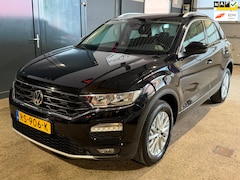 Volkswagen T-Roc - 1.0 TSI Style 2e Eigenaar Apple Carplay NAP