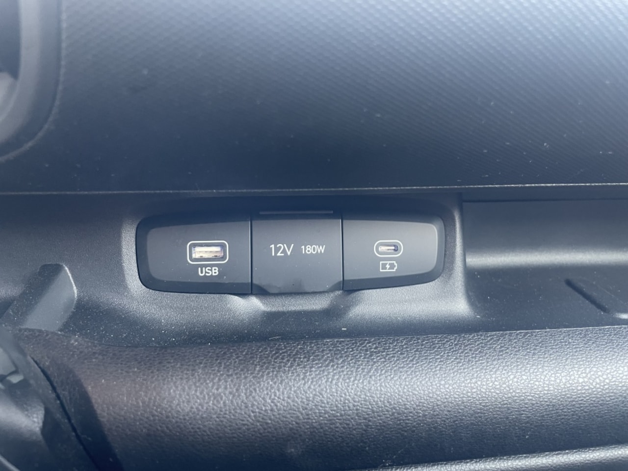 Hyundai Inster - E-Motion 49 kWh*RIJKLAARPRIJS*