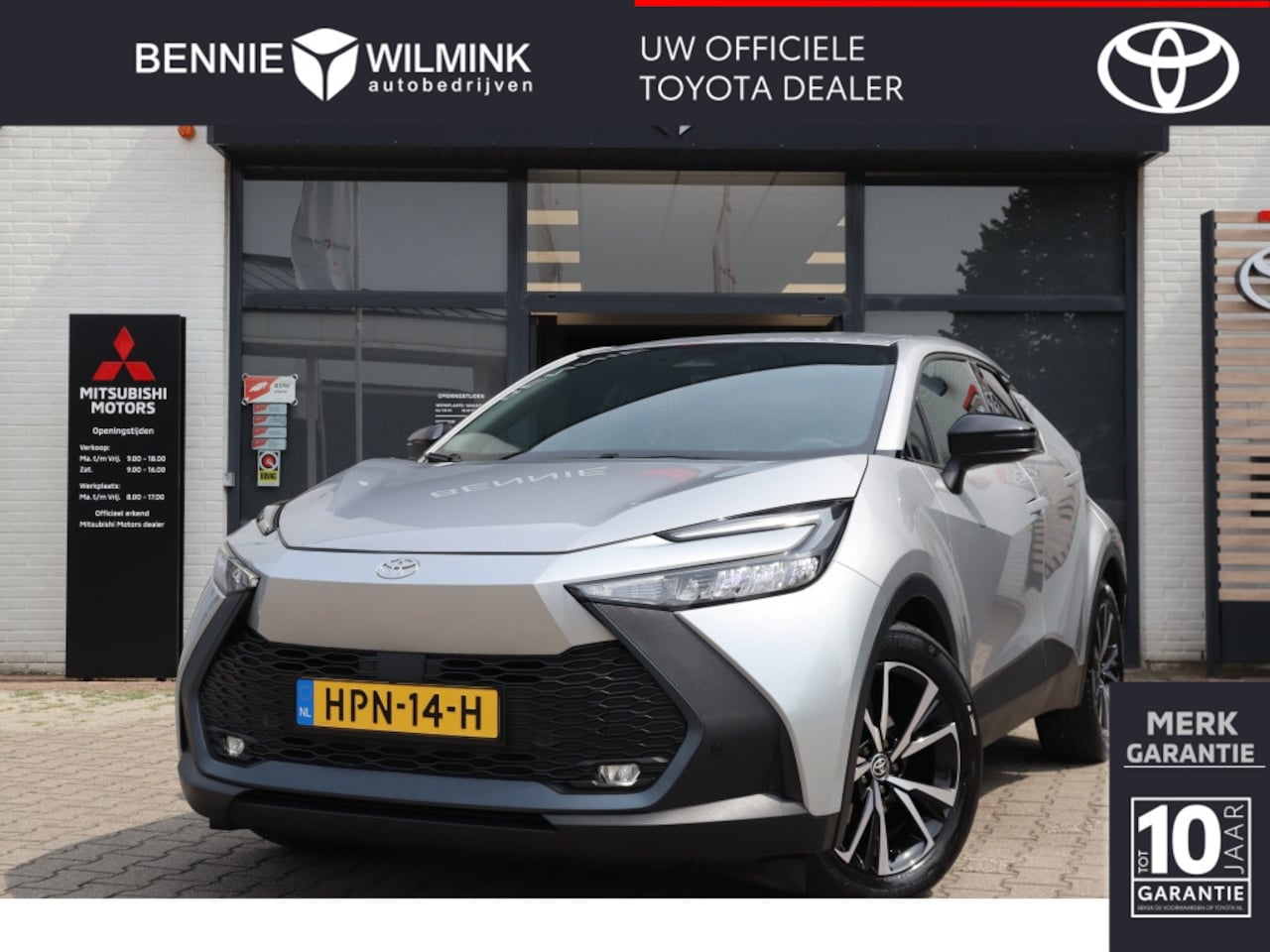 Toyota C-HR - 1.8 Hybrid 140 Dynamic | Blindspot | Parkeersensoren V+A - AutoWereld.nl