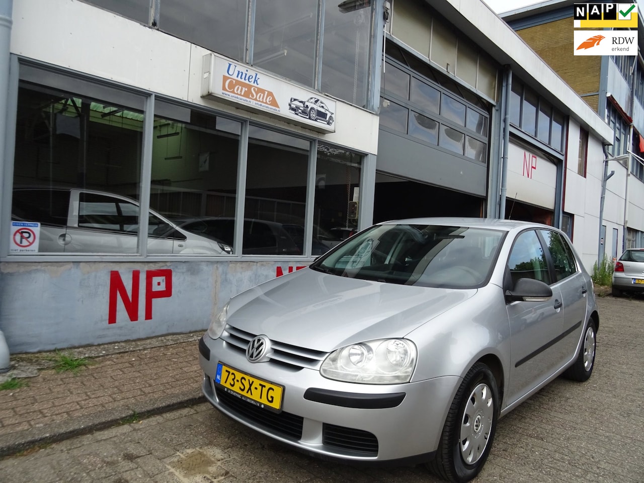 Volkswagen Golf - 1.6 FSI Turijn 1.6 FSI Turijn - AutoWereld.nl