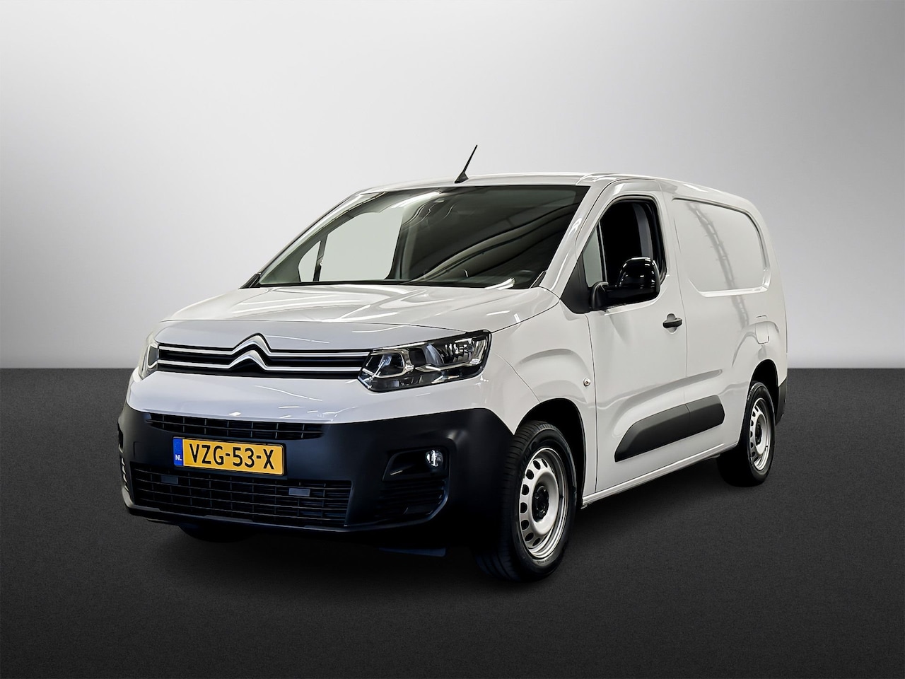 Citroën Berlingo XL - Van 1.5 BlueHDi 100PK L2H1 CLUB NAVI PDC CRUISE CAMERA BETIMMERING NAP MANUAL - AutoWereld.nl