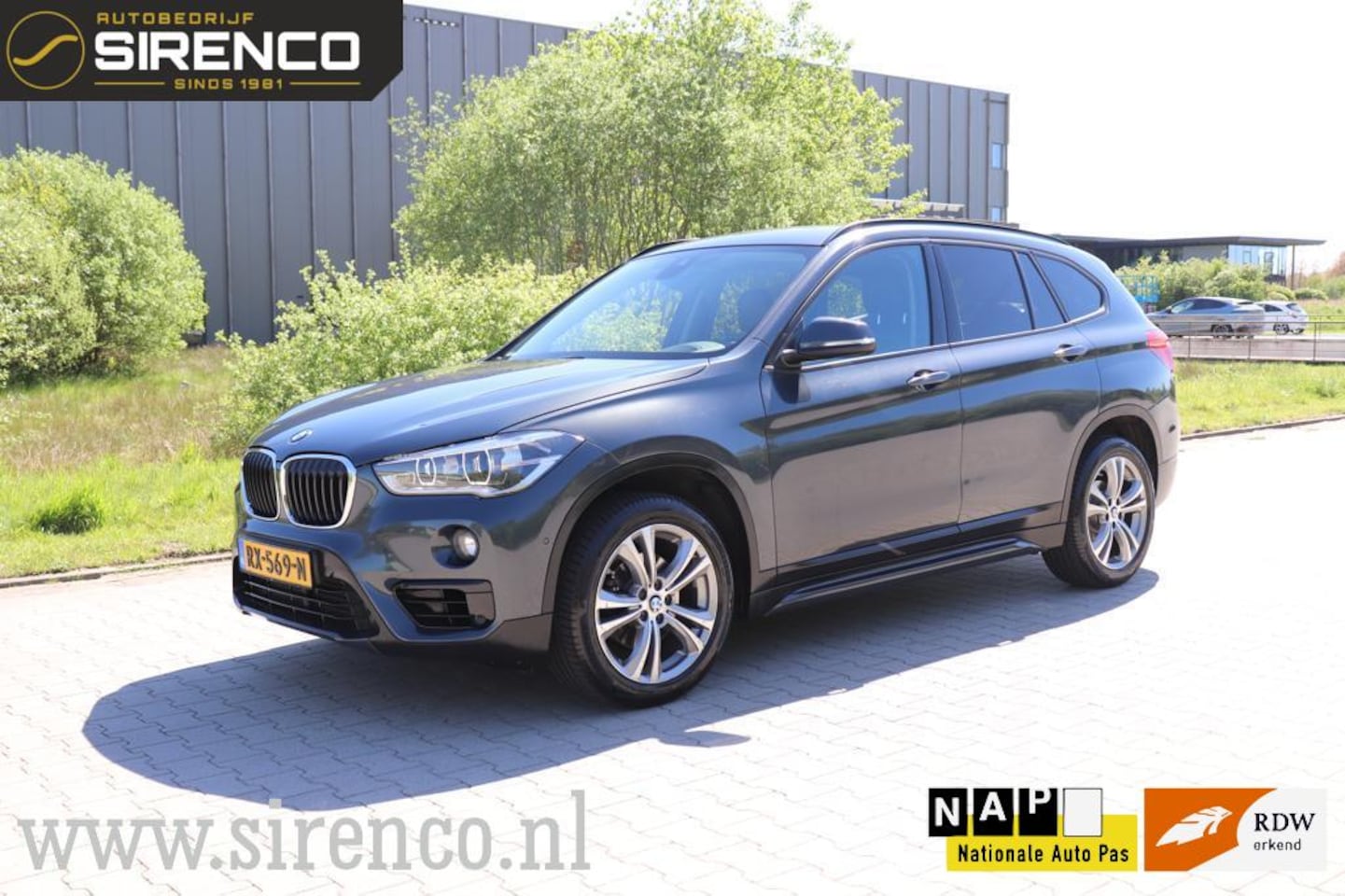 BMW X1 - sDrive18i High Executive | leder memory seat met stoelverwarming | hud | climate& cruise c - AutoWereld.nl