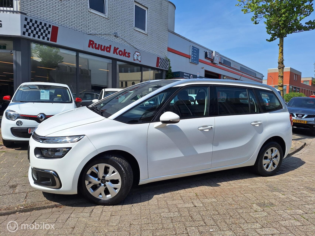 Citroën Grand C4 SpaceTourer - 1.2 PURETECH BUSINESS • 7-ZITS • TREKHAAK • - AutoWereld.nl