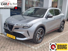Alfa Romeo Junior - 1.2 TURBO HYBRID IBRIDA SPECIALE AUT. Dodehoeksensoren | Keyless | Adaptive Cruise