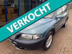 Volvo XC70 - 2.5 T Comfort Line AWD Automaat LEER / SUNROOF