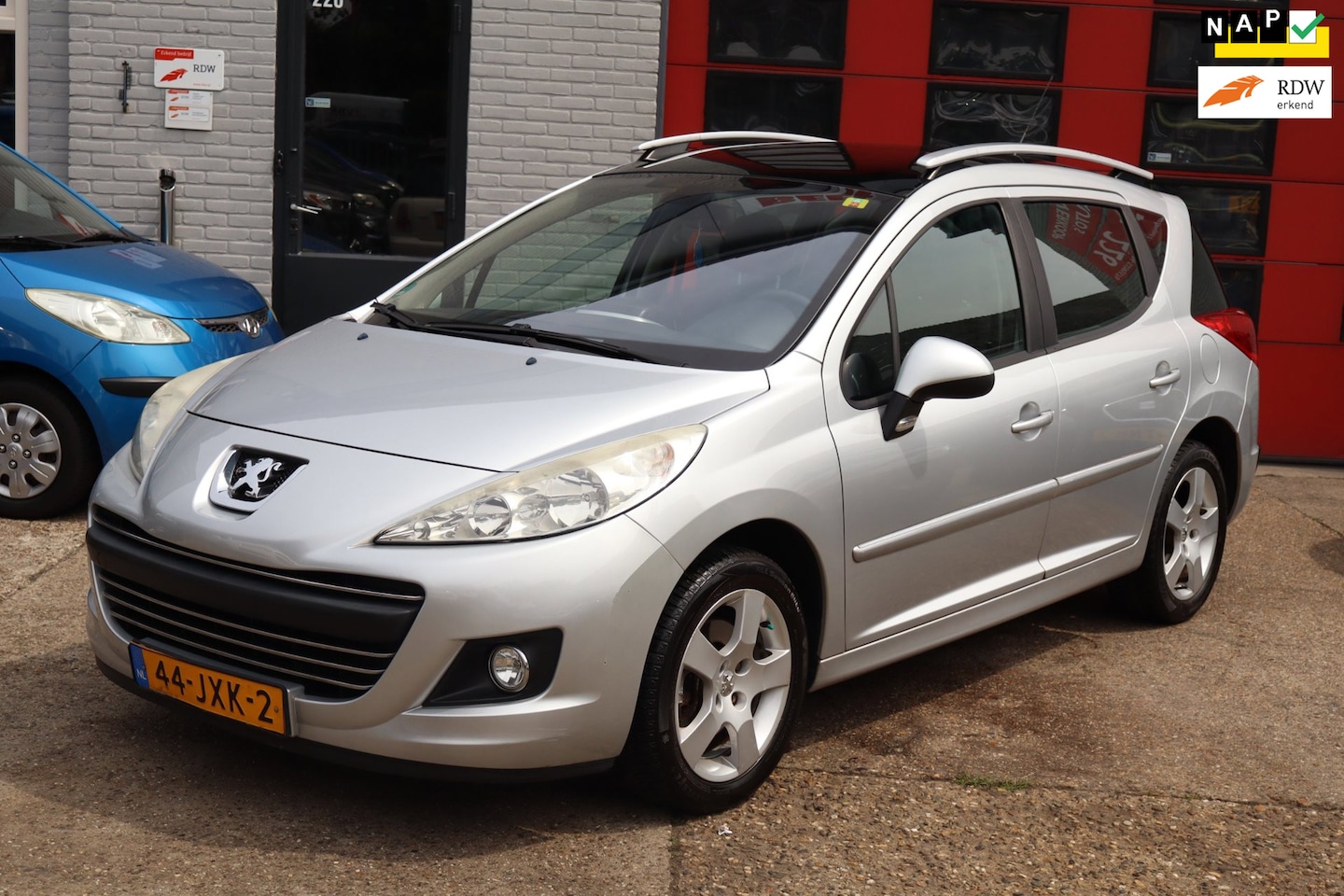 Peugeot 207 SW - 1.6 VTi , NAVI, PANO, PDC , NIEUWE APK - AutoWereld.nl
