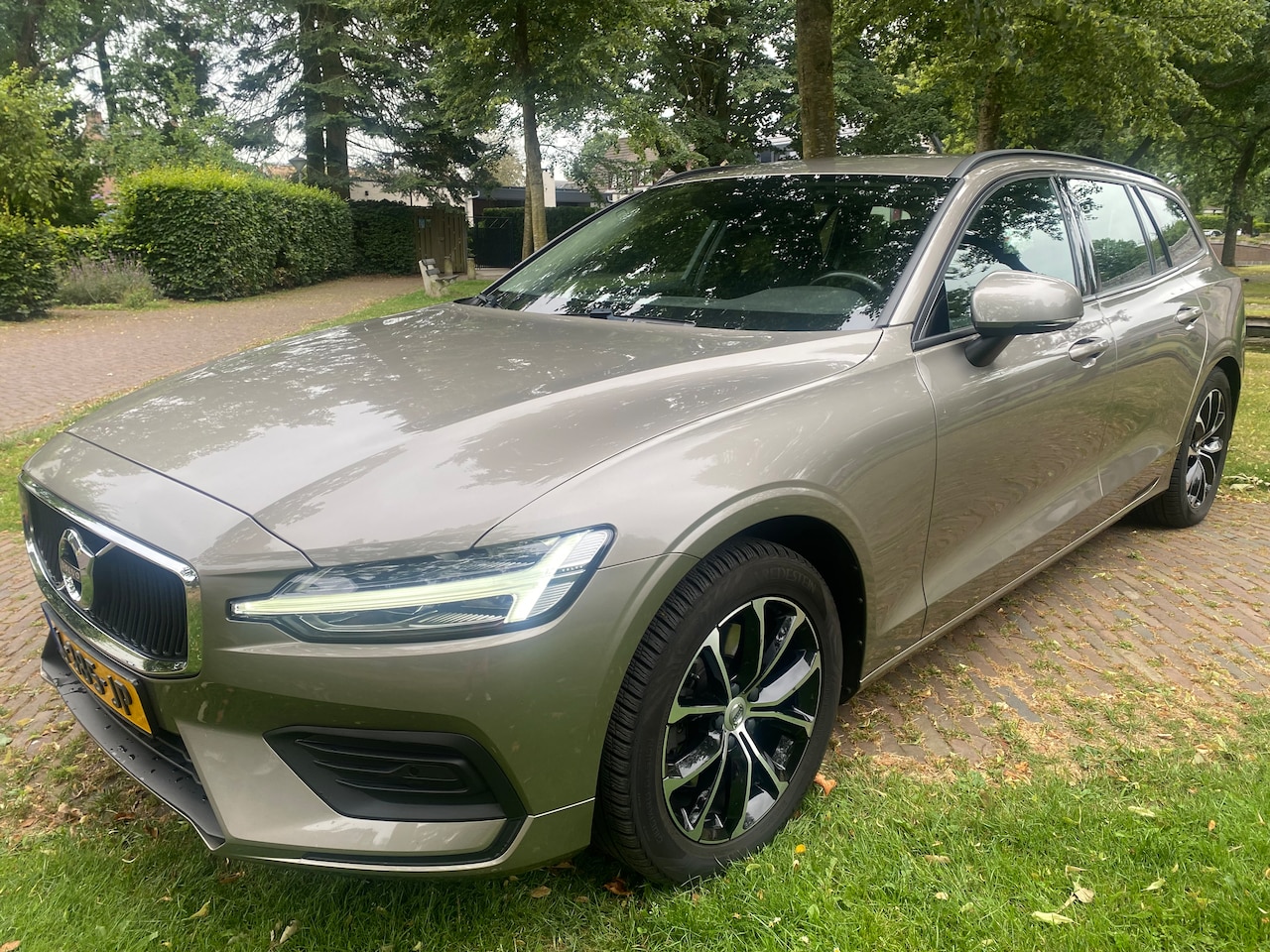 Volvo V60 - 2.0 B3 Business Pro - AutoWereld.nl