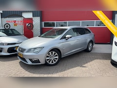 SEAT Leon ST - 1.0 EcoTSI Style Business Intense DRIEM VV / CARPLAY / KEYLESS / NAVI / CLIMA / PDC / BLUE