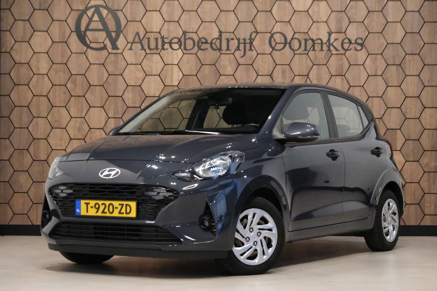 Hyundai i10 - 1.0 Comfort **31.039km UNIEK** |Apple Carplay-Navigatie| Airco ALL-Season banden - AutoWereld.nl