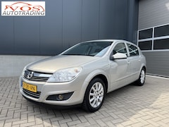 Opel Astra - 1.6 Temptation *automaat* 5-drs