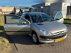 Peugeot 206 - 1.4 Air-line AUTOMAAT
