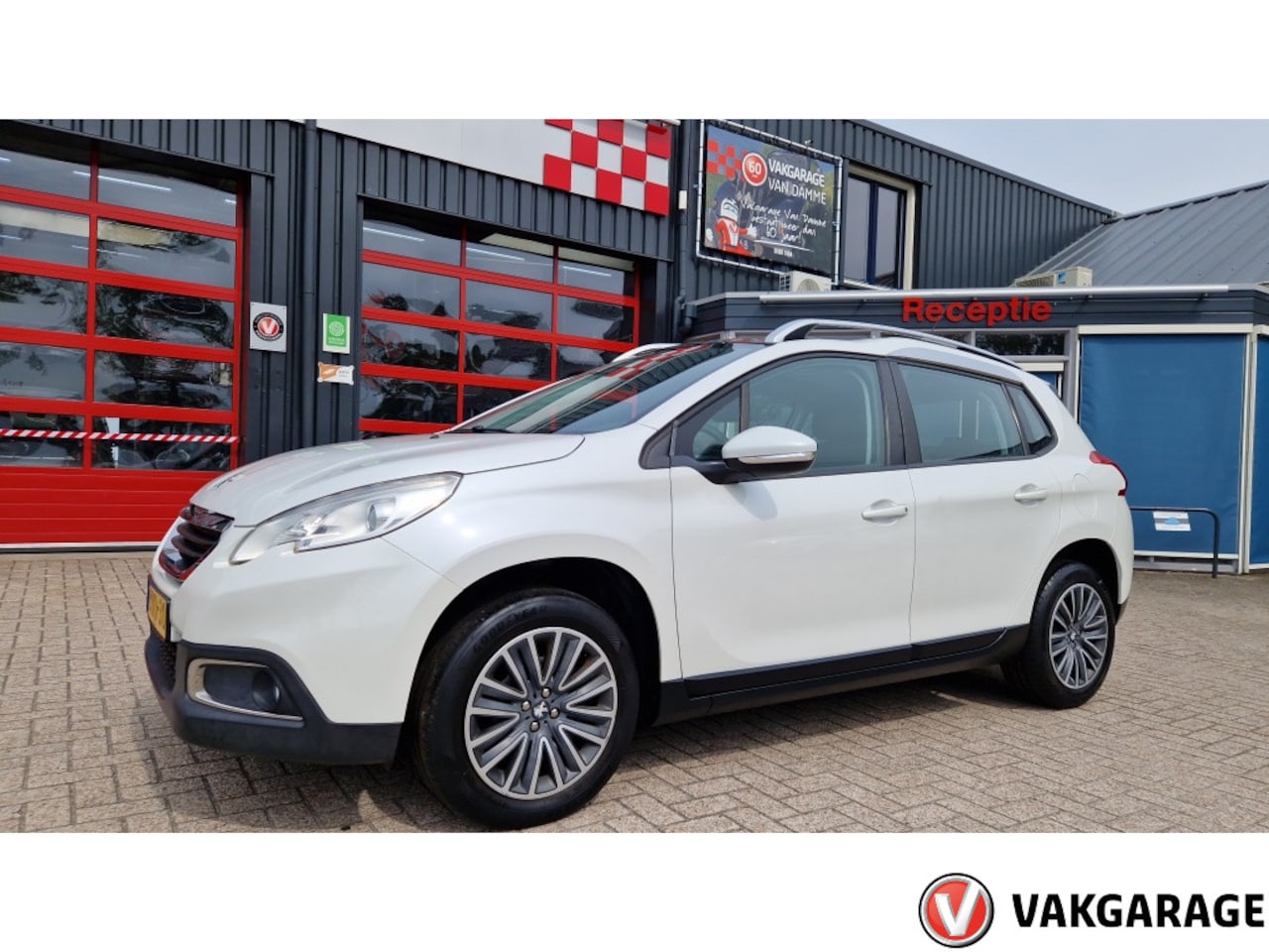 Peugeot 2008 - crossover 1.2 PureTech Active - AutoWereld.nl