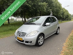 Mercedes-Benz A-klasse - 180 BlueEFFICIENCY Avantgarde*AIRCO*CRUISE