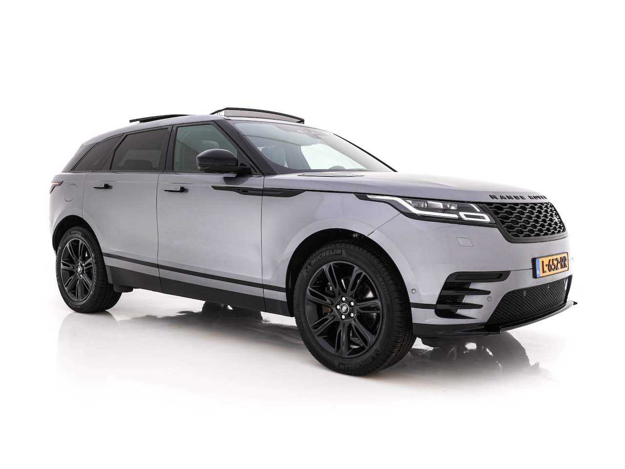 Land Rover Range Rover Velar - 2.0 D200 R-Dynamic HSE Aut. *PANO | LEATHER | FULL-LED | TOP-VIEW | MEMORY-PACK | ADAPTIVE - AutoWereld.nl