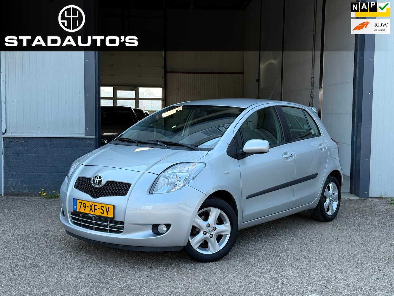 Toyota Yaris - 1.3 VVTi Luna MMT Automaat Keyless NAP APK! - AutoWereld.nl