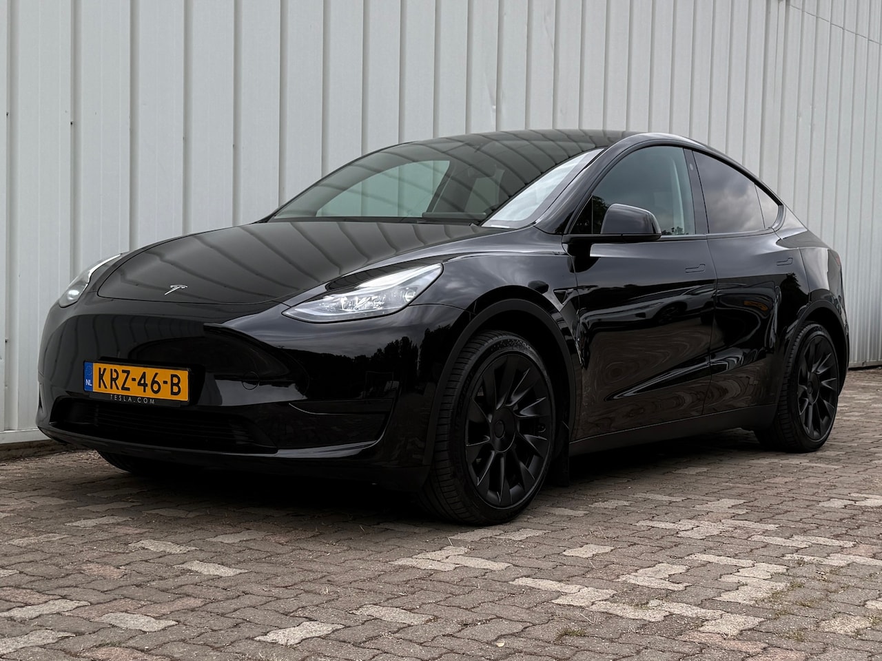Tesla Model Y - RWD 58 kWh Grok Trekhaak Autopilot 20 inch - AutoWereld.nl