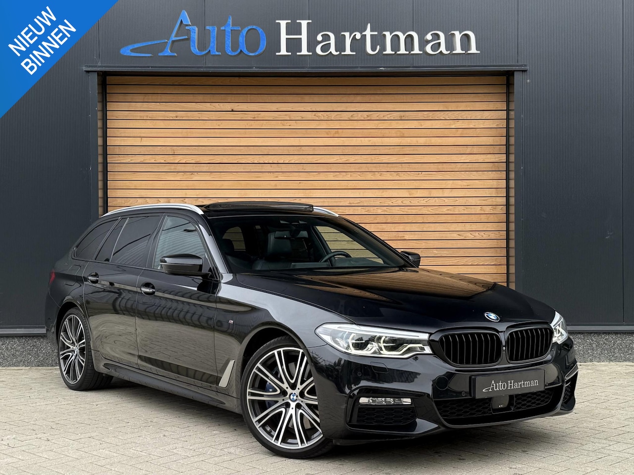 BMW 5-serie Touring - 540i xDrive High Executive BOWERS&WILKINS|REAR-ENTERTAINMENT|HEAD-UP|PANO|TREKHAAK - AutoWereld.nl