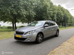Peugeot 308 - 1.2 PureTech Style*DISTRIBUTIE VERV*PANODAK*NAVI