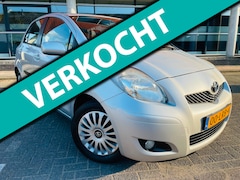 Toyota Yaris - 1.3 VVTi Aspiration 5 D AUTOMAAT KLIMATRONIC