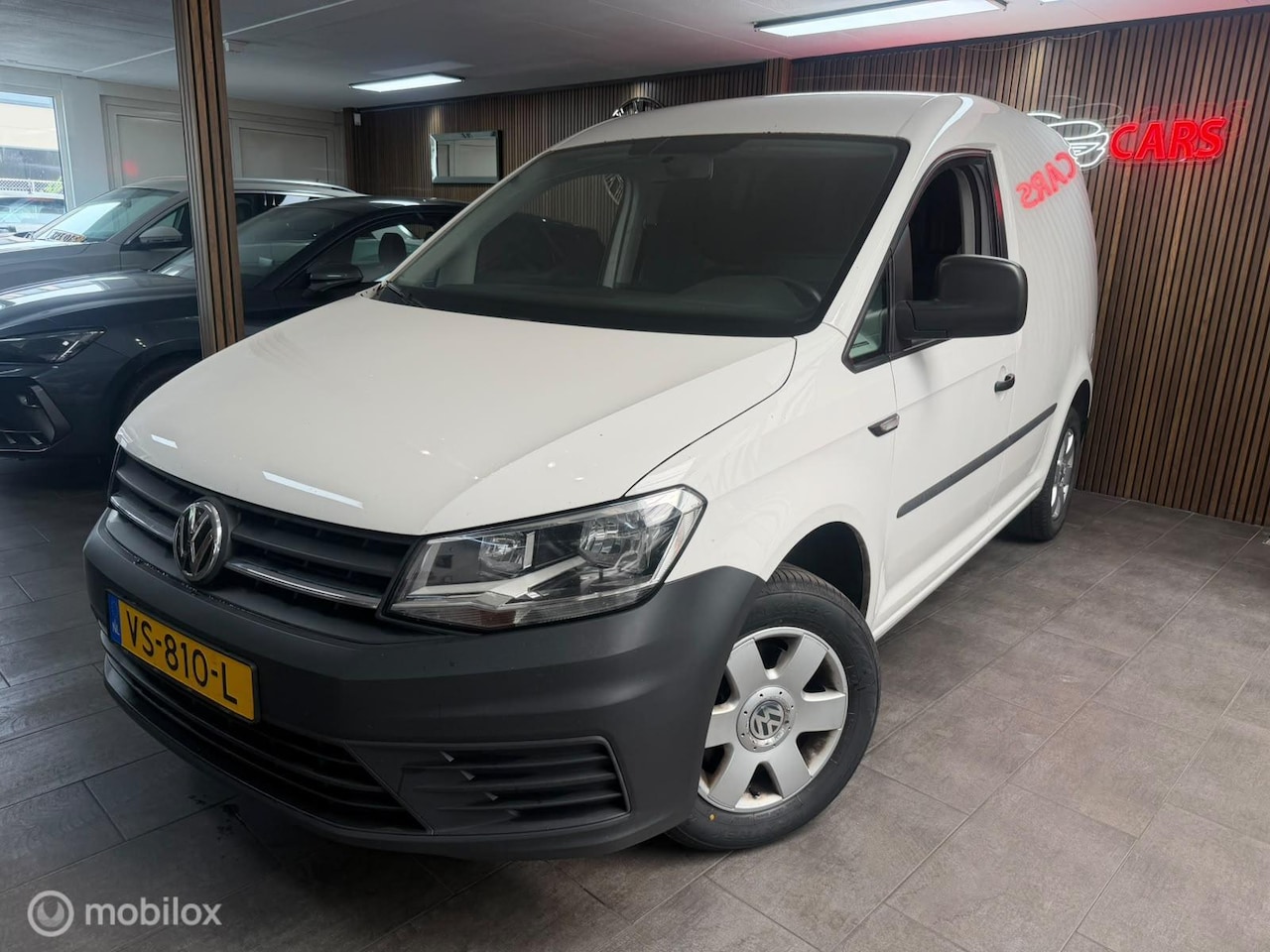 Volkswagen Caddy - Bestel 1.6 TDI/ Camera / Carplay / Marge bus - AutoWereld.nl