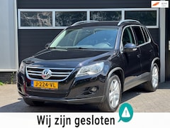 Volkswagen Tiguan - 1.4 TSI Comfort&Design Navi, Camera, PDC,