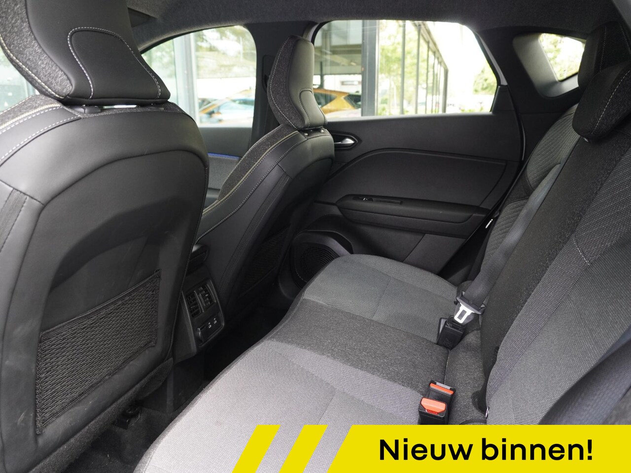 Renault Captur - 1.8 E-Tech full hybrid 160 techno AUTOMAAT / NAVI / PDC 360 / ADAPT. CRUISE / CLIMATE / KE - AutoWereld.nl