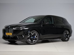 BMW iX - XDrive40 M-sport | panorama skylounge | elek. trekhaak | softclose | laser light | harmank