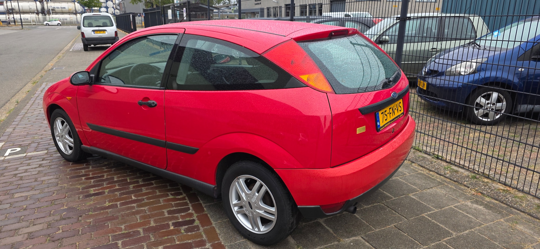 Ford Focus - 1.6-16V Trend