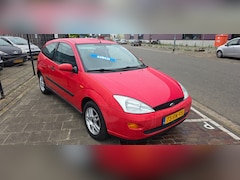 Ford Focus - 1.6-16V Trend