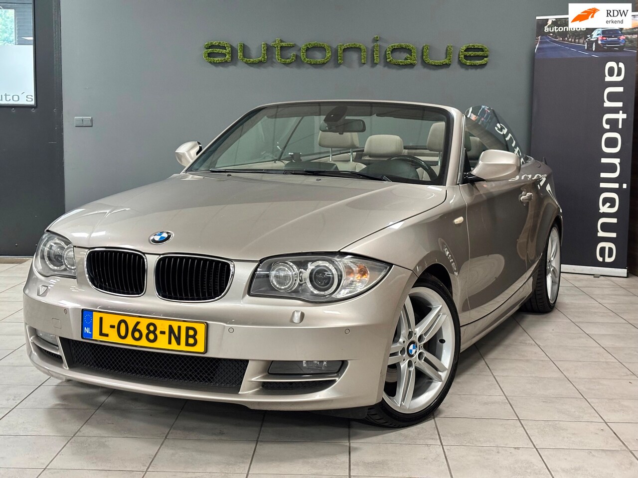 BMW 1-serie Cabrio - 125i High Executive automaat M-pakket - AutoWereld.nl