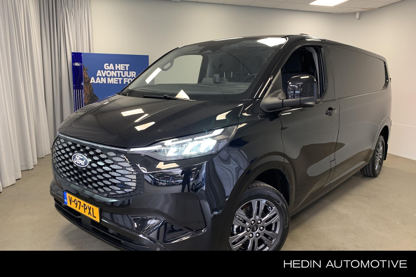 Ford E-Transit Cust. - 340 L2H1 Limited 71 kWh | Trekhaakvoorbereiding | Adaptive Cruise Control | 360* Camera | - AutoWereld.nl