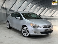 Opel Astra - 1.6 Cosmo
