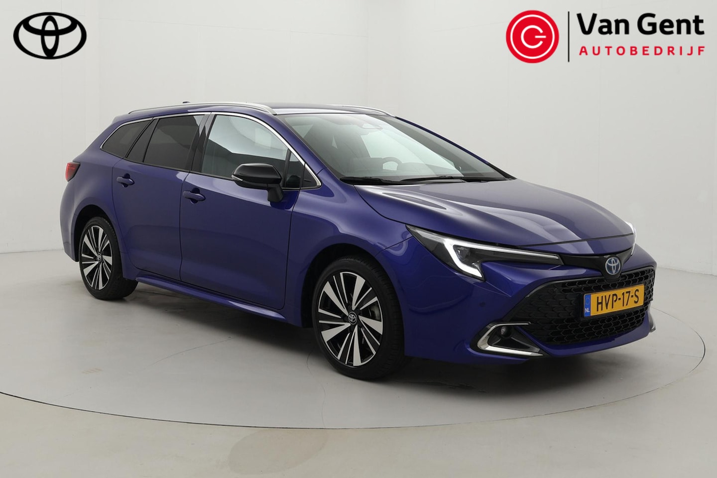 Toyota Corolla Touring Sports - Hybrid 140 Dynamic | Apple Carplay / Android Auto | Stoelverwarming | Parkeersensoren voor - AutoWereld.nl