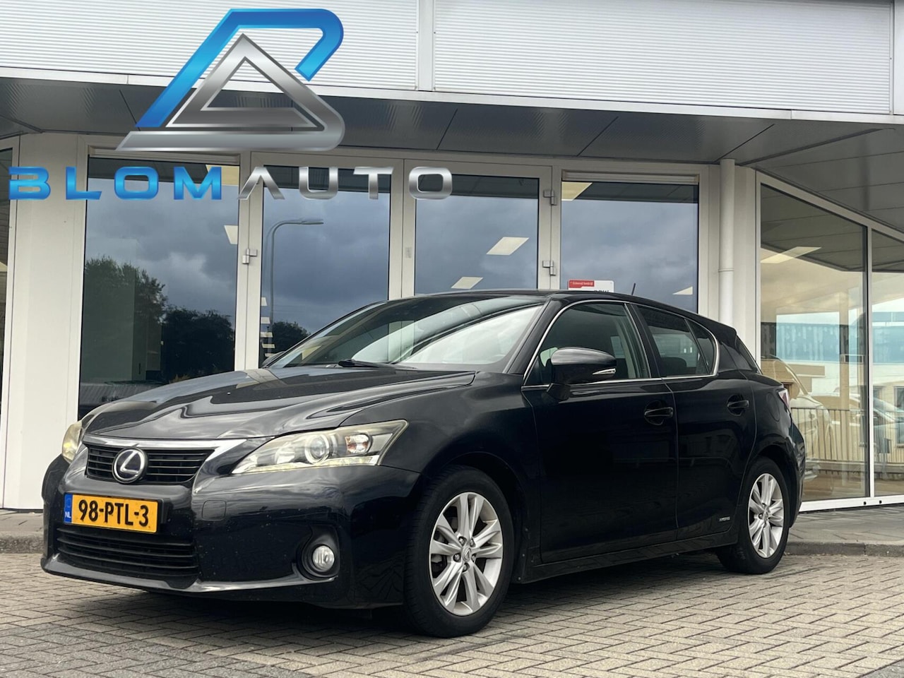 Lexus CT 200h - Business Line CAMERA+CRUISE+KEYLESS+CLIMA - AutoWereld.nl