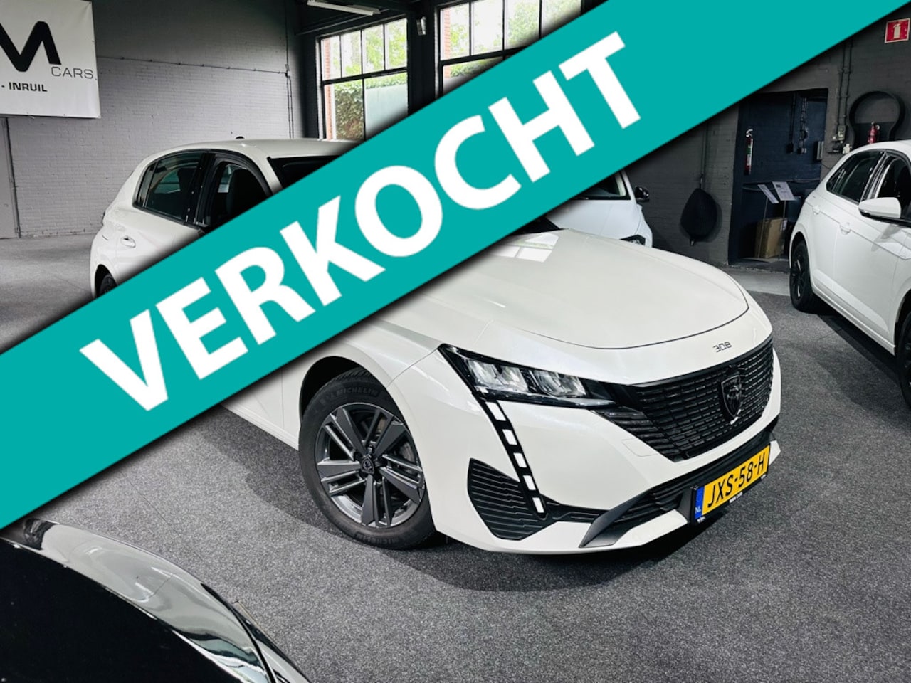 Peugeot 308 - 1.2 PURETECH ACTIVE PACK BUSSINES - AUTOMAAT - STOELVW - APPLE CARPLAY - NAVIGATIE - AutoWereld.nl